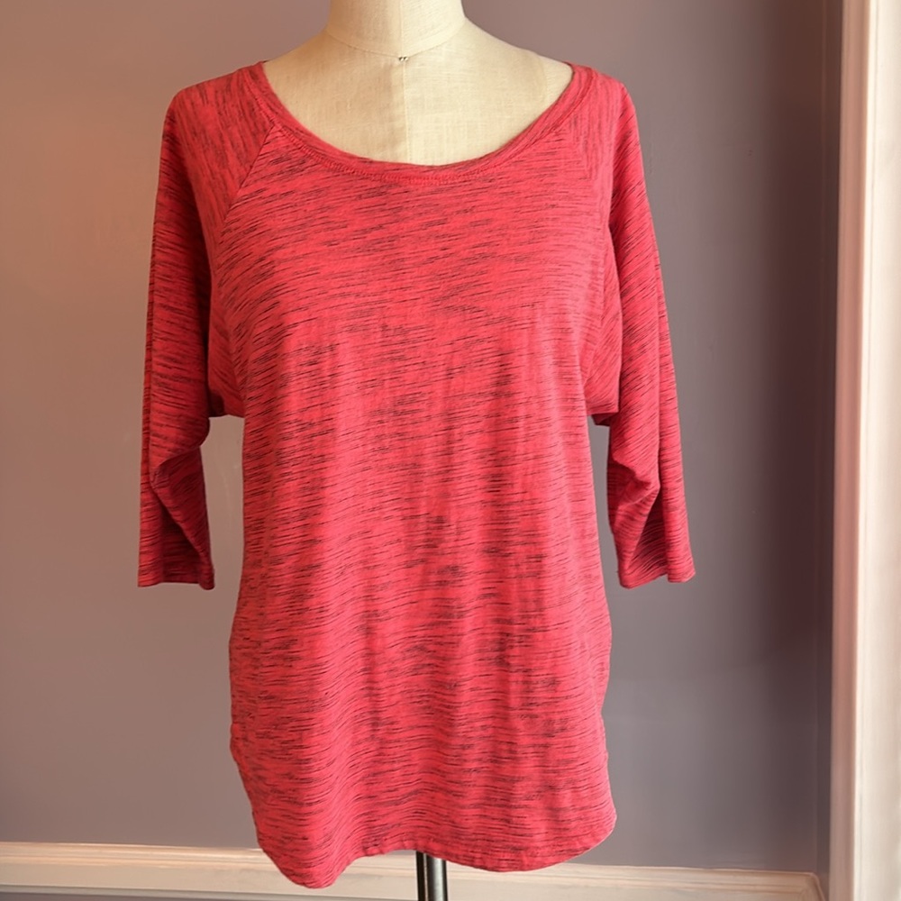 3/$12 I Love H8I heather 3/4 raglan sleeve round neck top